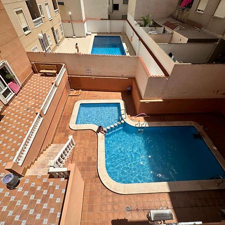 Torrevieja Precioso Apto En Calle San Pascual Con Piscina Cerca De Todos Los Servicios Eksteriør billede