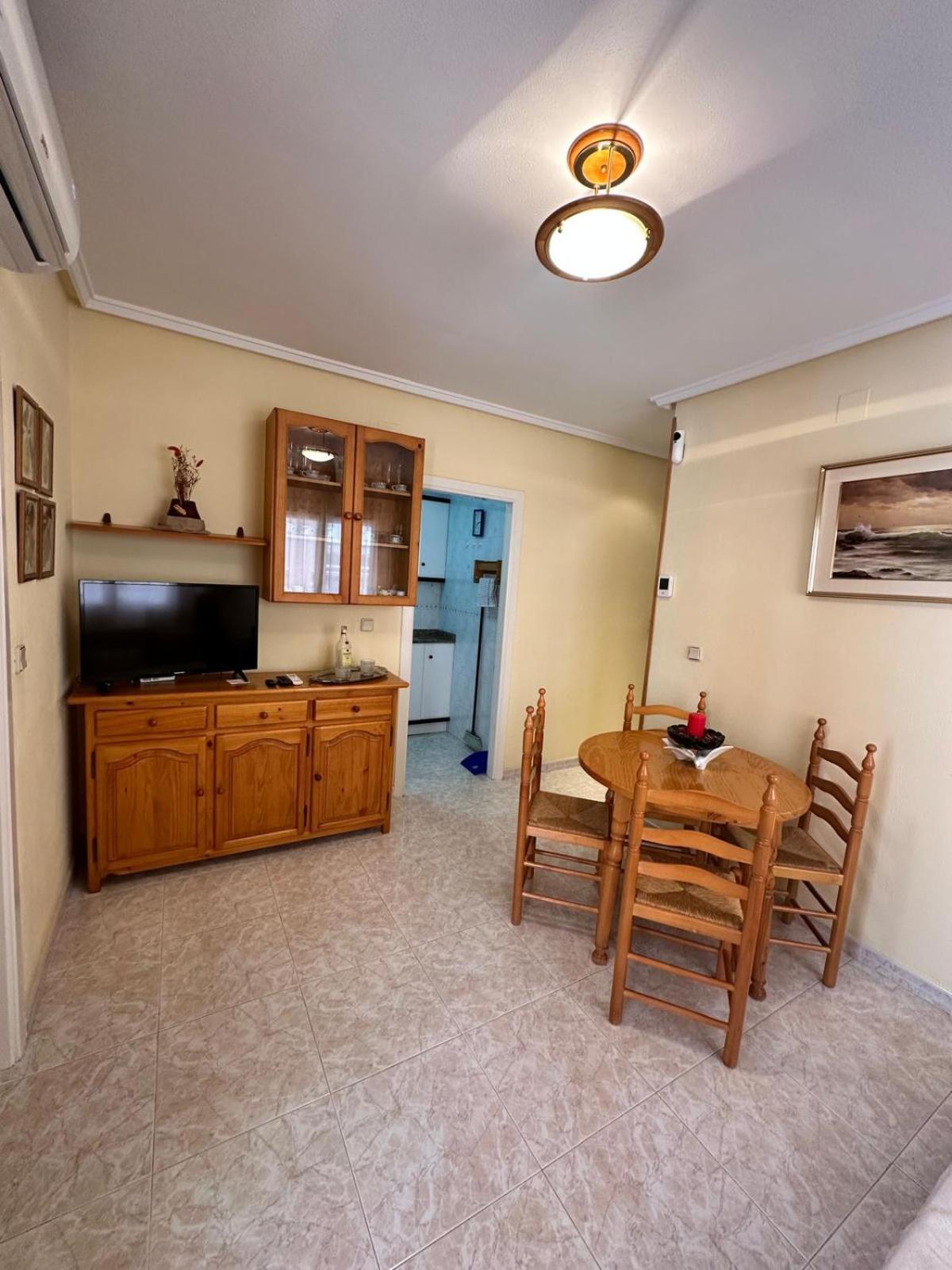 Torrevieja Precioso Apto En Calle San Pascual Con Piscina Cerca De Todos Los Servicios Eksteriør billede